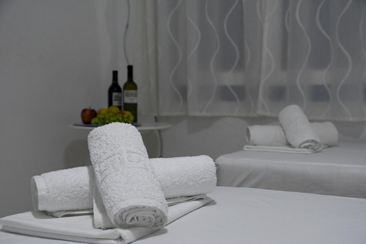 Mare Blue Ios Hotel Екстериор снимка