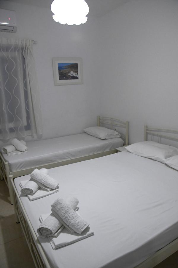 Mare Blue Ios Hotel Екстериор снимка