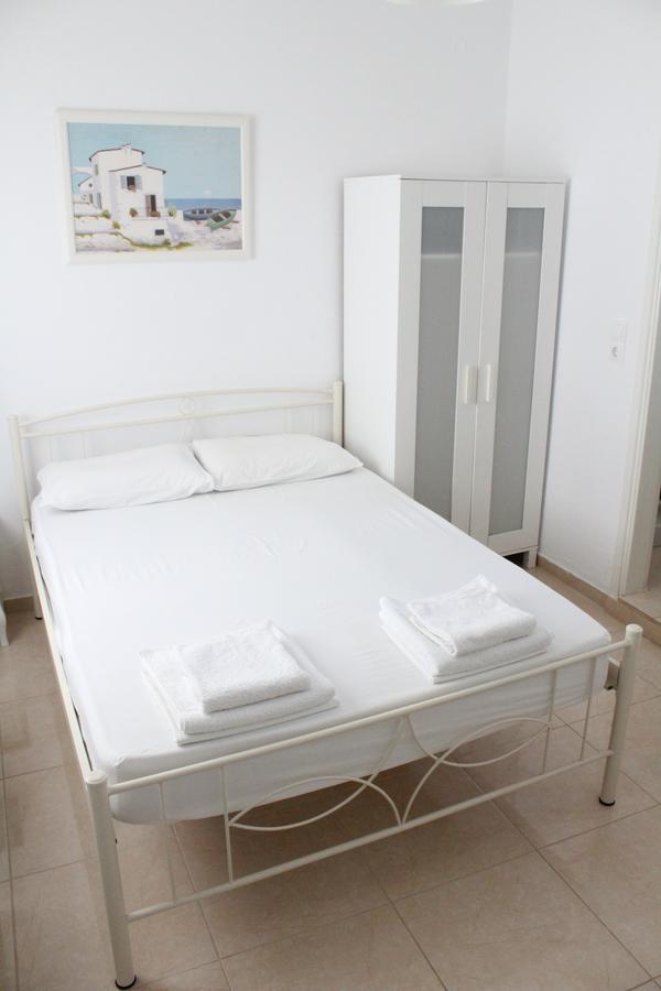 Mare Blue Ios Hotel Екстериор снимка